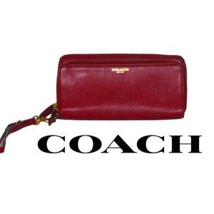 Coach Leather Wristlet; Burgundy & Zipper Closure